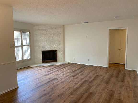4th image of 9421 Workman Ave