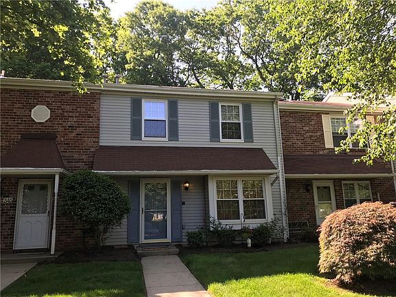 3rd image of 245 Palombi Ct #245