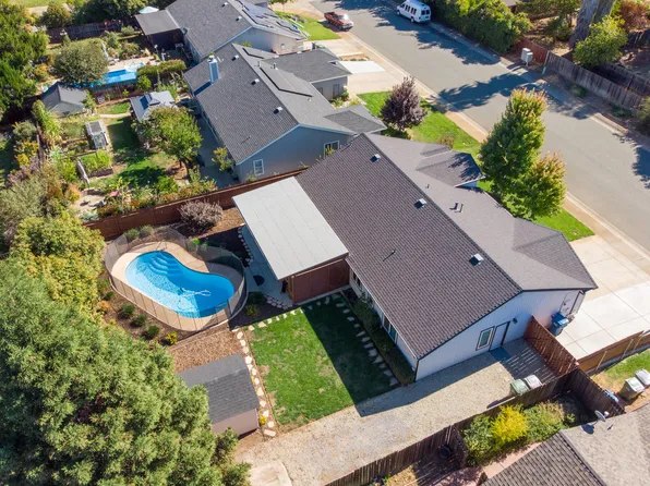 4381 Bowyer Blvd, Redding, CA 96002