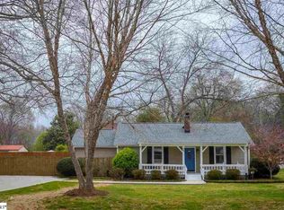 401 Hellams St, Fountain Inn, SC 29644