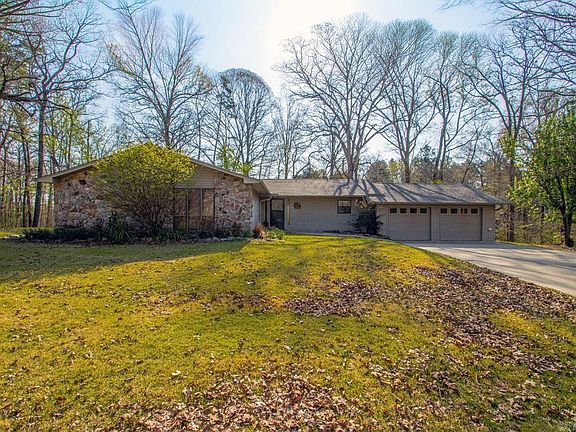 3rd image of 2726 Pleasant Run Rd