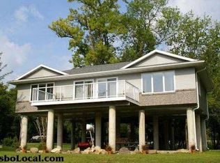 206 Edgewater Beach Rd, Burlington, IA 52601