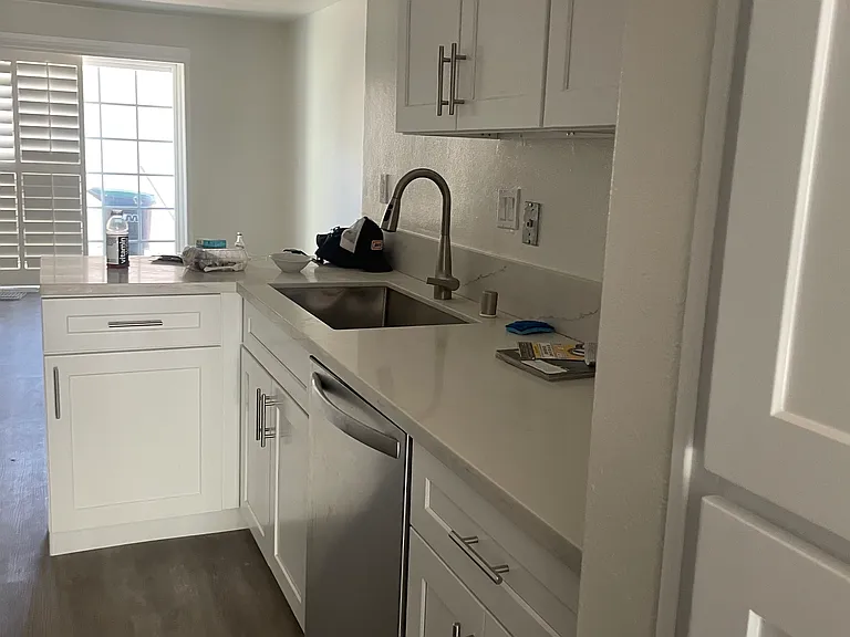 32001 Waterside Ln — Photo 9