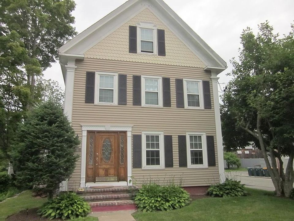 1st image of 711 Washington St #2