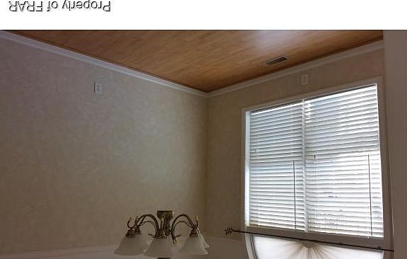 3rd image of 4422 Pensacola Dr