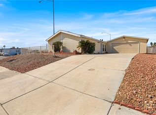 1745 Lynn Dr, Bullhead City, AZ 86442