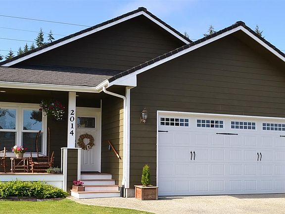 2nd image of 2014 Village Cir