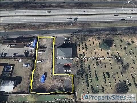 1st image of 790 Sunrise Hwy