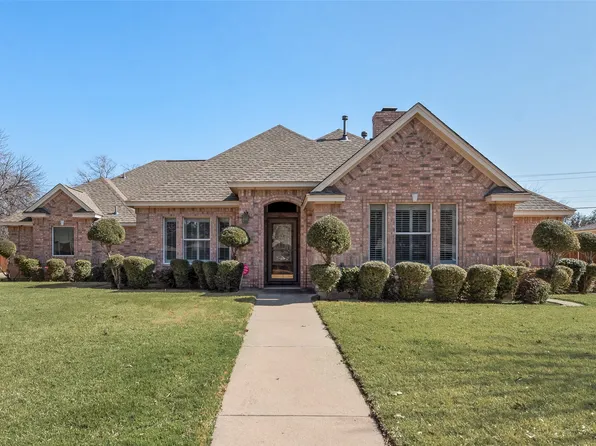 5605 Full Moon Dr, Fort Worth, TX 76132