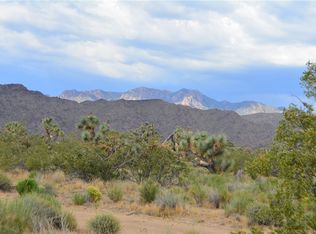 11719 S Duncan Rd, Yucca, AZ 86438