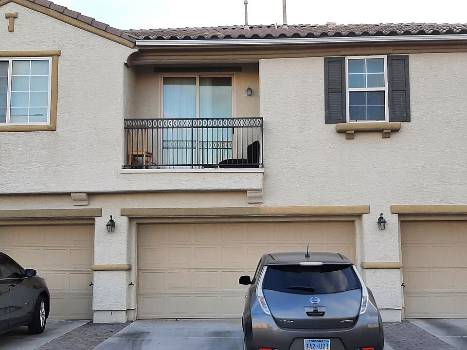 1st image of 3928 Lazy Pine St Unit 103