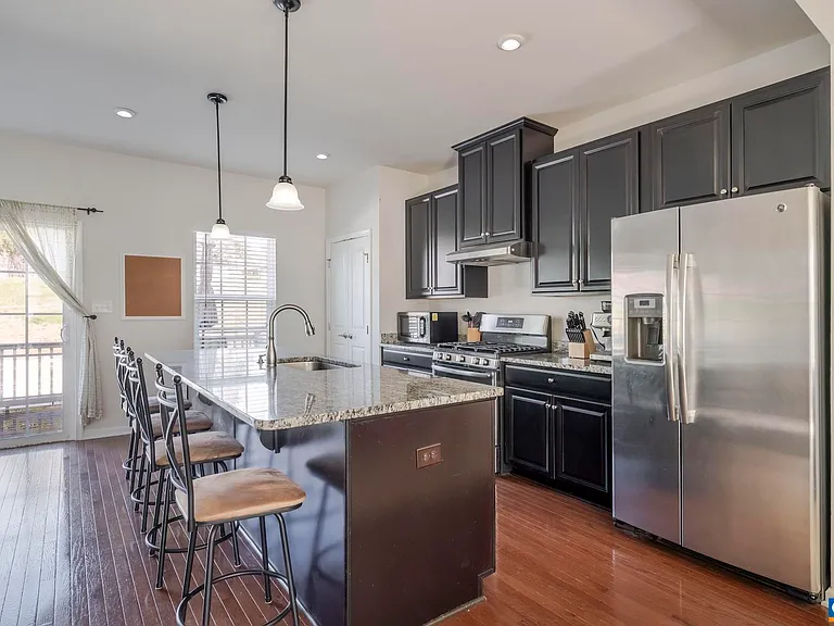 2052 Elm Tree Ct — Photo 13
