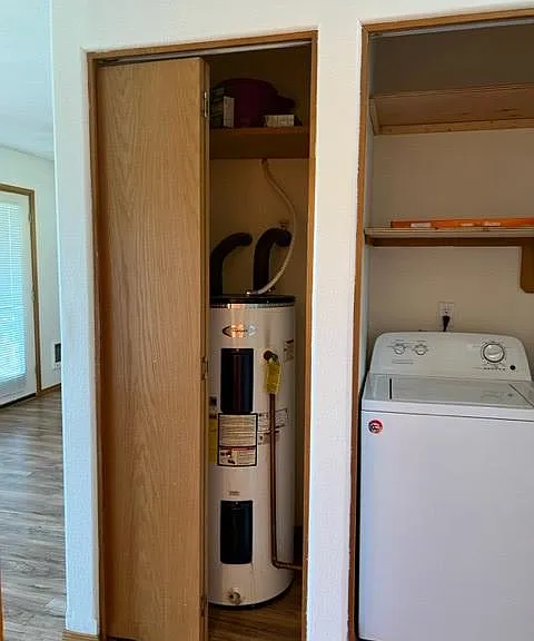 2239 Hawthorne St #2 — Photo 14