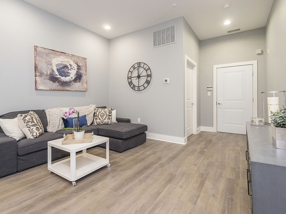 1st image of 3925 Haverford Ave #3-LL