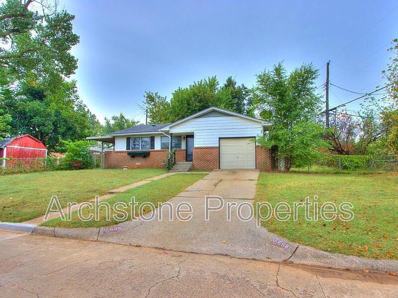 1st image of 608 Holoway Dr