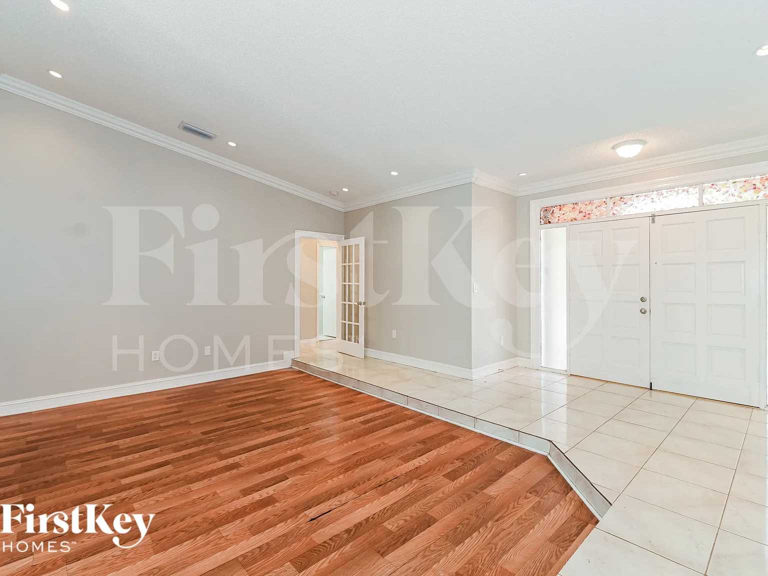 4 bed, 3.0 bath, 2814 sqft, $3,650 — Photo 2