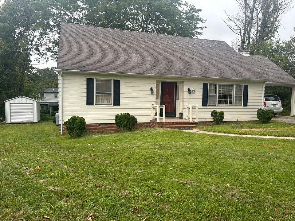 1st image of 102 E Forest St