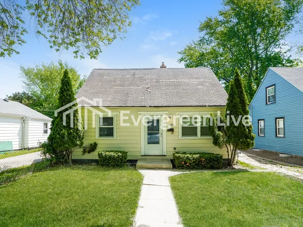 4608 N 44th St, Milwaukee, WI 53218