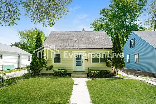 4608 N 44th St Photo 1