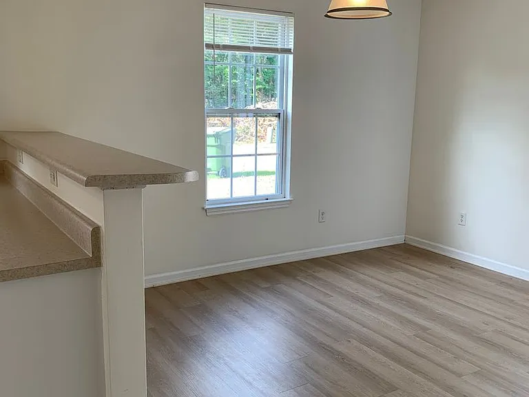 4011 Masonboro Loop Rd — Photo 10