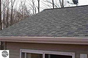 4th image of 2293 Grouse Dr