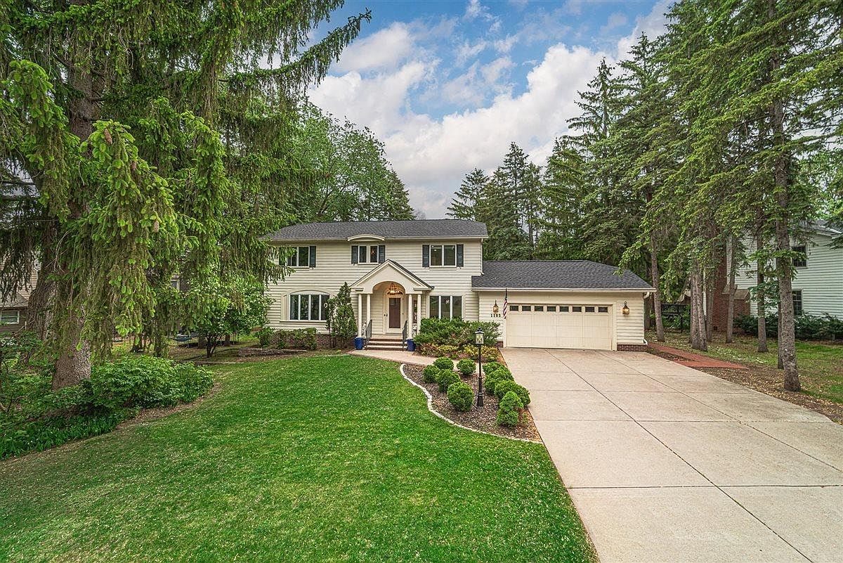 1165 Kenilworth Dr, Woodbury, MN 55125 | Zillow