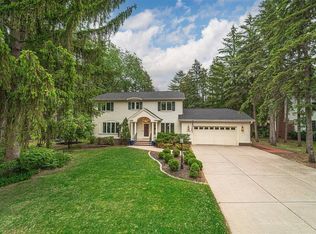 1165 Kenilworth Dr, Woodbury, MN 55125