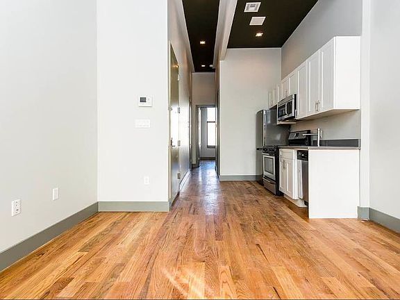 2nd image of 204 Irving Ave APT 2R