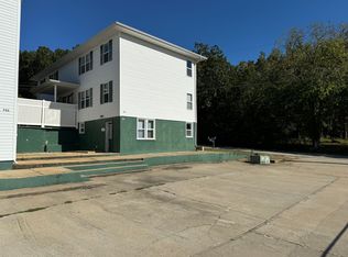 701 Broadway St #705, Waynesville, MO 65583