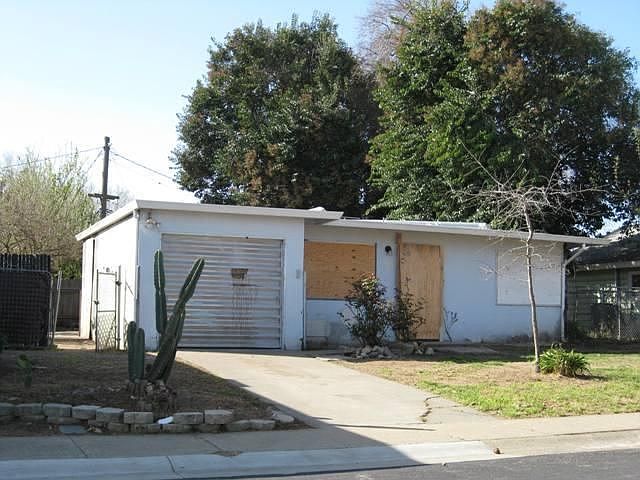 1st image of 1913 Essex Ave