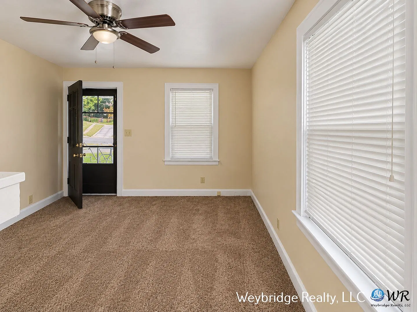 Queen City Ave 2055 — Photo 2