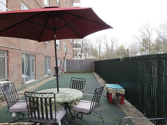 4th image of 5355 Henry Hudson Pkwy #2H