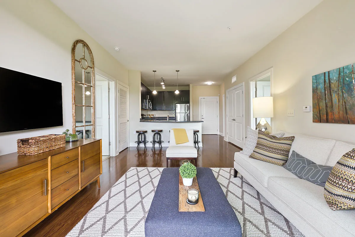 Parkside Place Apartments — Photo 4