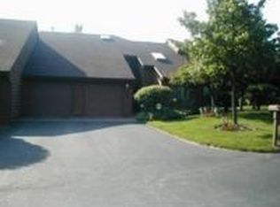 25864 Fairmount Blvd, Beachwood, OH