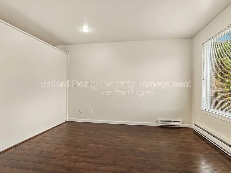 9030 Greenwood Ave N #106 — Photo 5