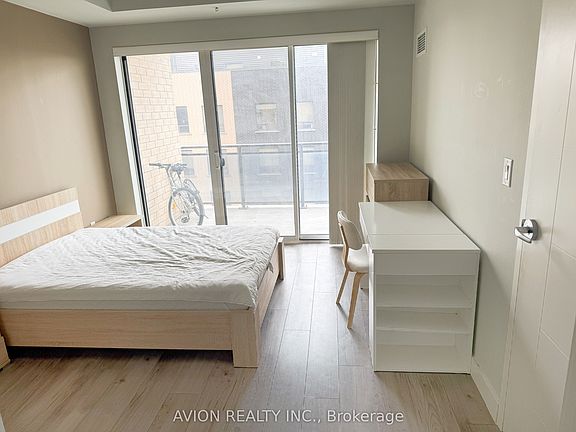 5th image of 318 Spruce St #606
