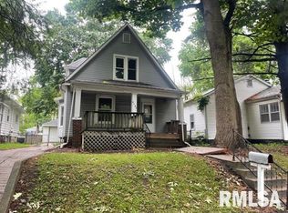 2541 S 10th St, Springfield, IL 62703