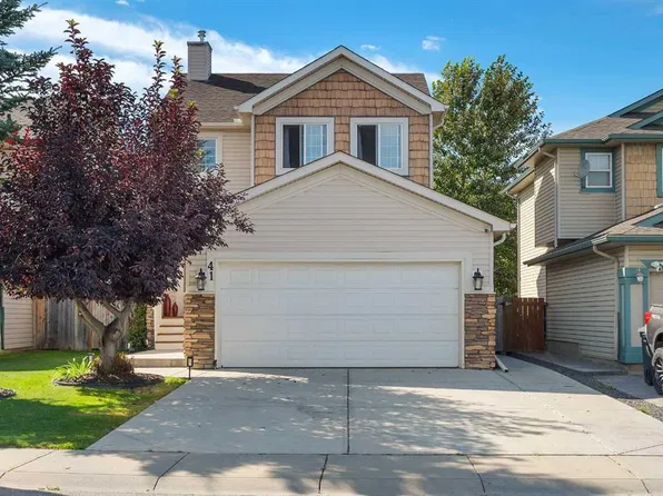 41 E Cimarron Meadows Close, Okotoks, AB T1S 1T5