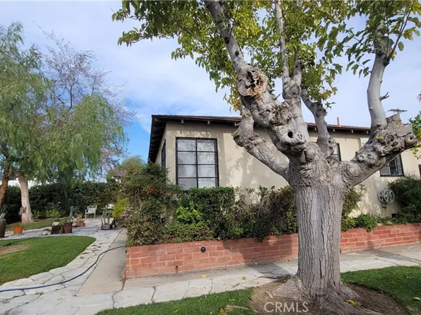 2701 Berkeley St, Bakersfield, CA 93305