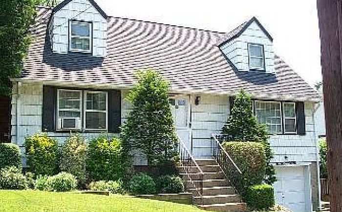 1st image of 101 Glenwood Rd