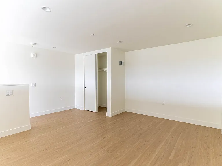 The Flats South Oceanside - where modern luxury meets coastal lifestyle — Photo 21