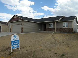 1202 Brown Duck Dr, Gillette, WY 82718
