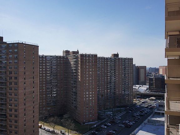3rd image of 460 Neptune Ave APT 19M