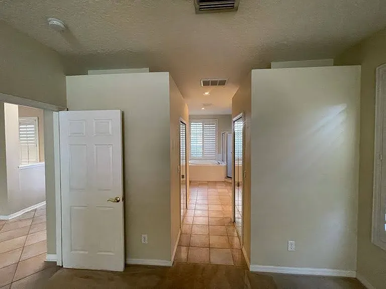 18111 Pheasant Walk Dr — Photo 7