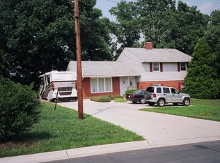 2916 Gracefield Rd, Silver Spring, MD 20904