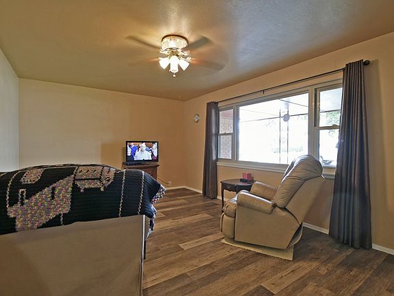 3rd image of 2604 E 21st St