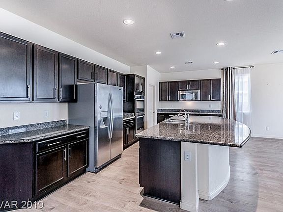 3rd image of 5740 Clear Haven Ln