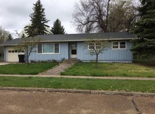 25 W Osage Ave, Fort Peck, MT 59223