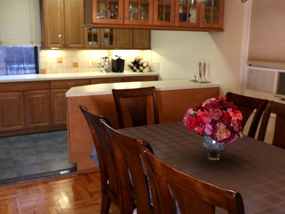 5th image of 620 W 239th Street #4f