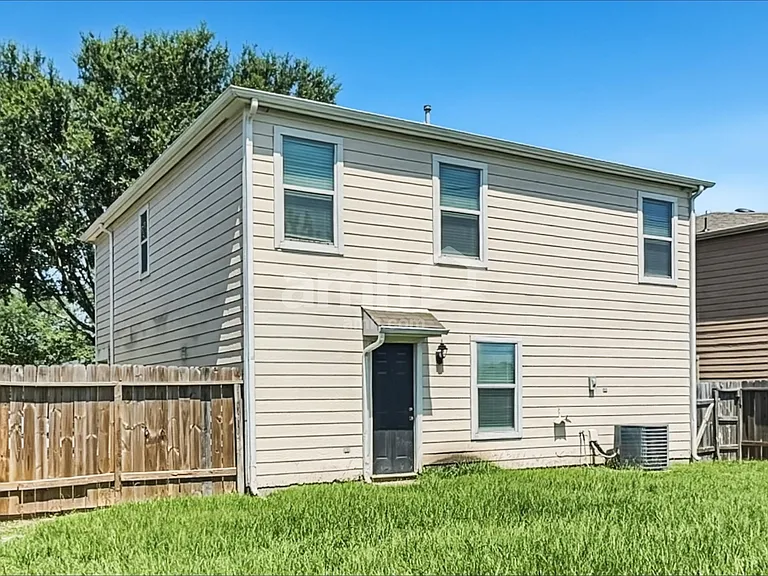 3443 Becker Glen St — Photo 16